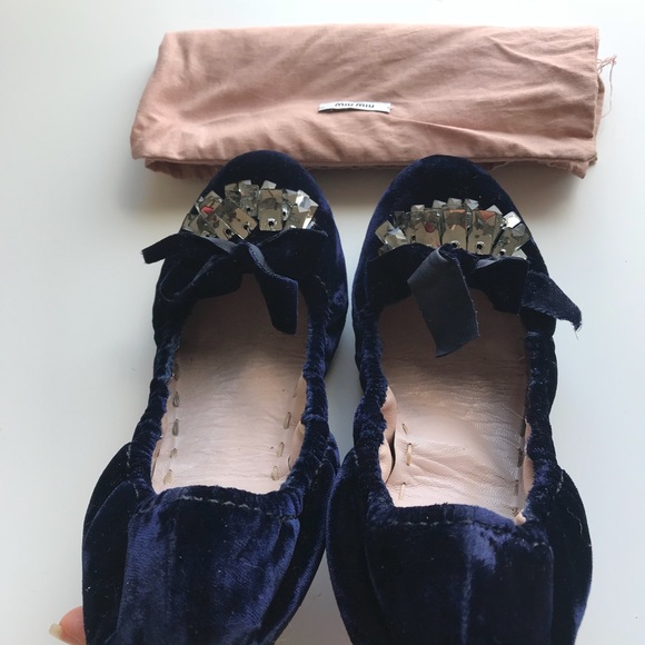 Miu Miu Deep Blue Velvet Flats - Picture 3 of 5